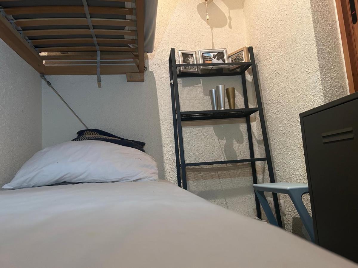 Hostel Hotspot *